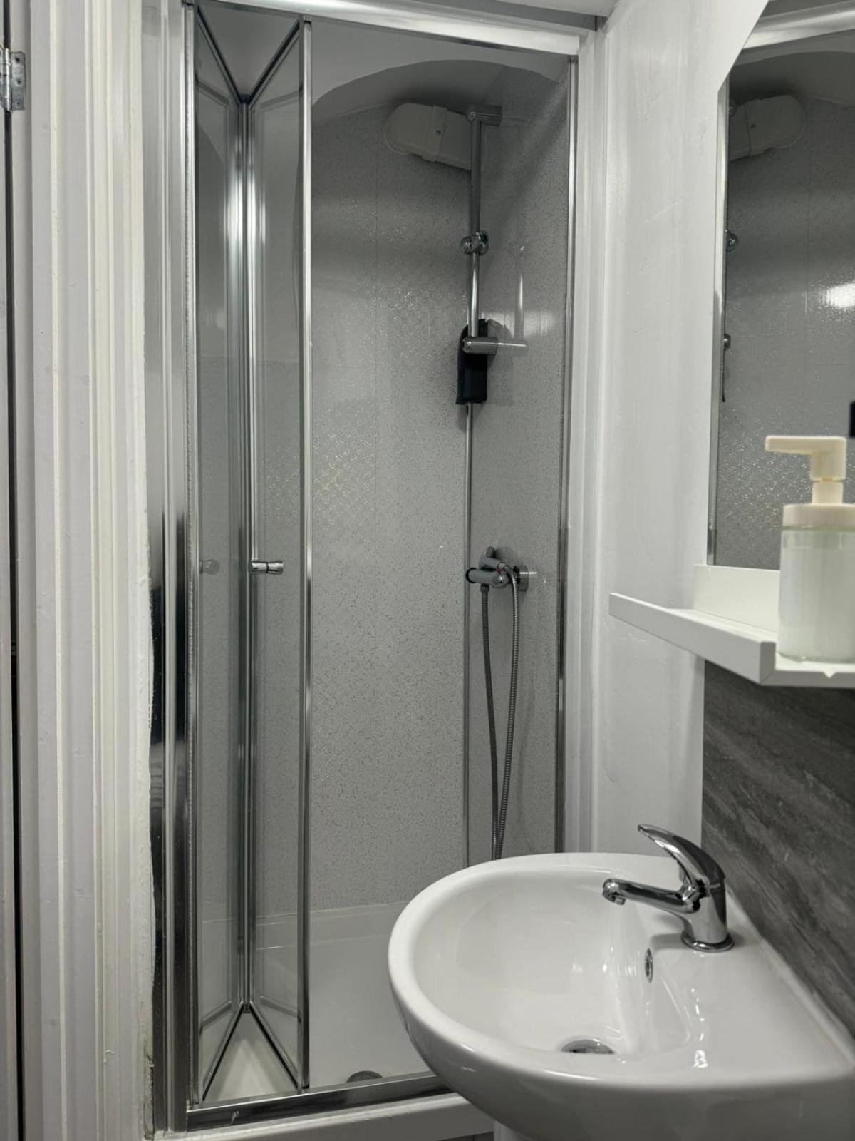 Modern Studios In Heart Of Nottingham Extérieur photo